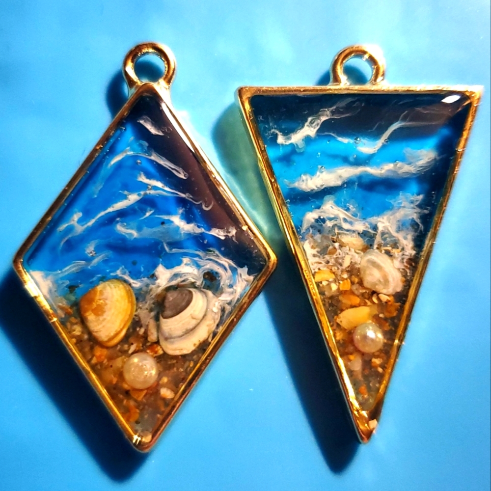 Beach Themed Resin Necklace Pendants